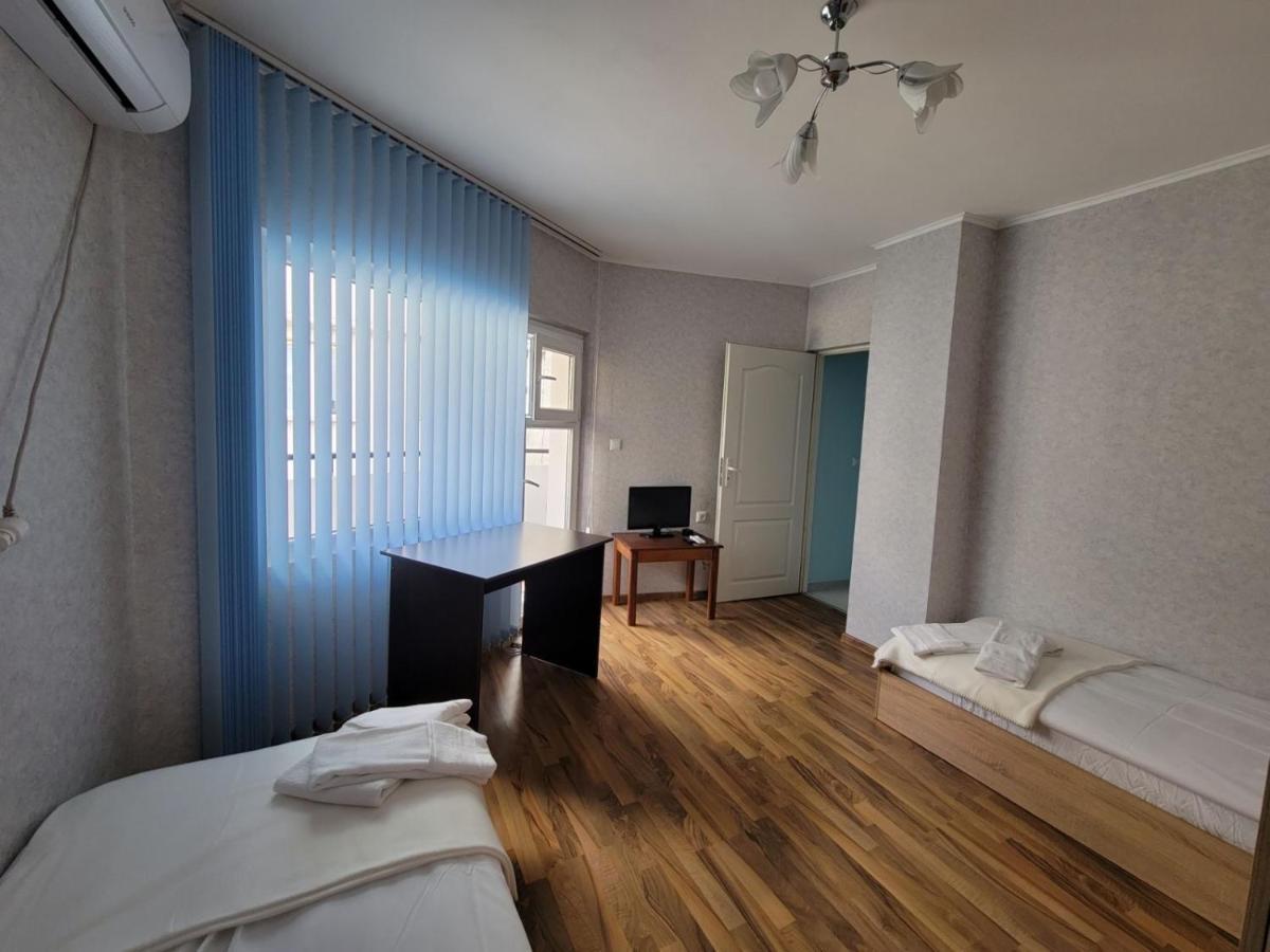 Prista Apartment Ruse Eksteriør bilde